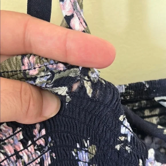 American Eagle Floral Navy Dress with Tie Straps and Button Front Size M - Picture 7 of 8